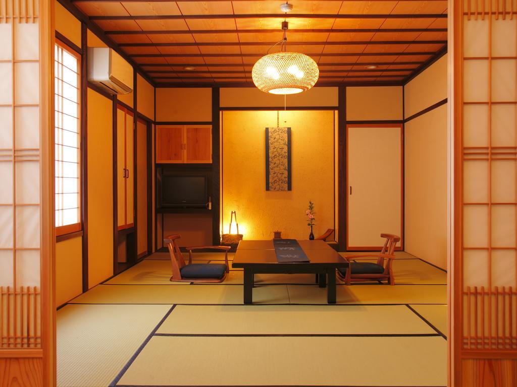 Hanaougi Bettei Iiyama Takayama  Zewnętrze zdjęcie